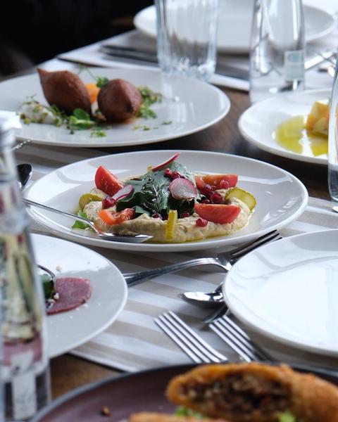 Dîner assis