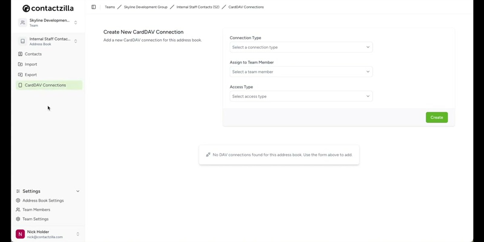 Contactzilla customization options showing labels, group tags, and custom fields