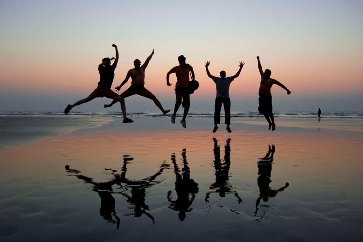 How to Create a Collaborative Culture at Work