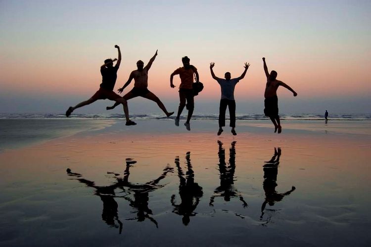 How to Create a Collaborative Culture at Work