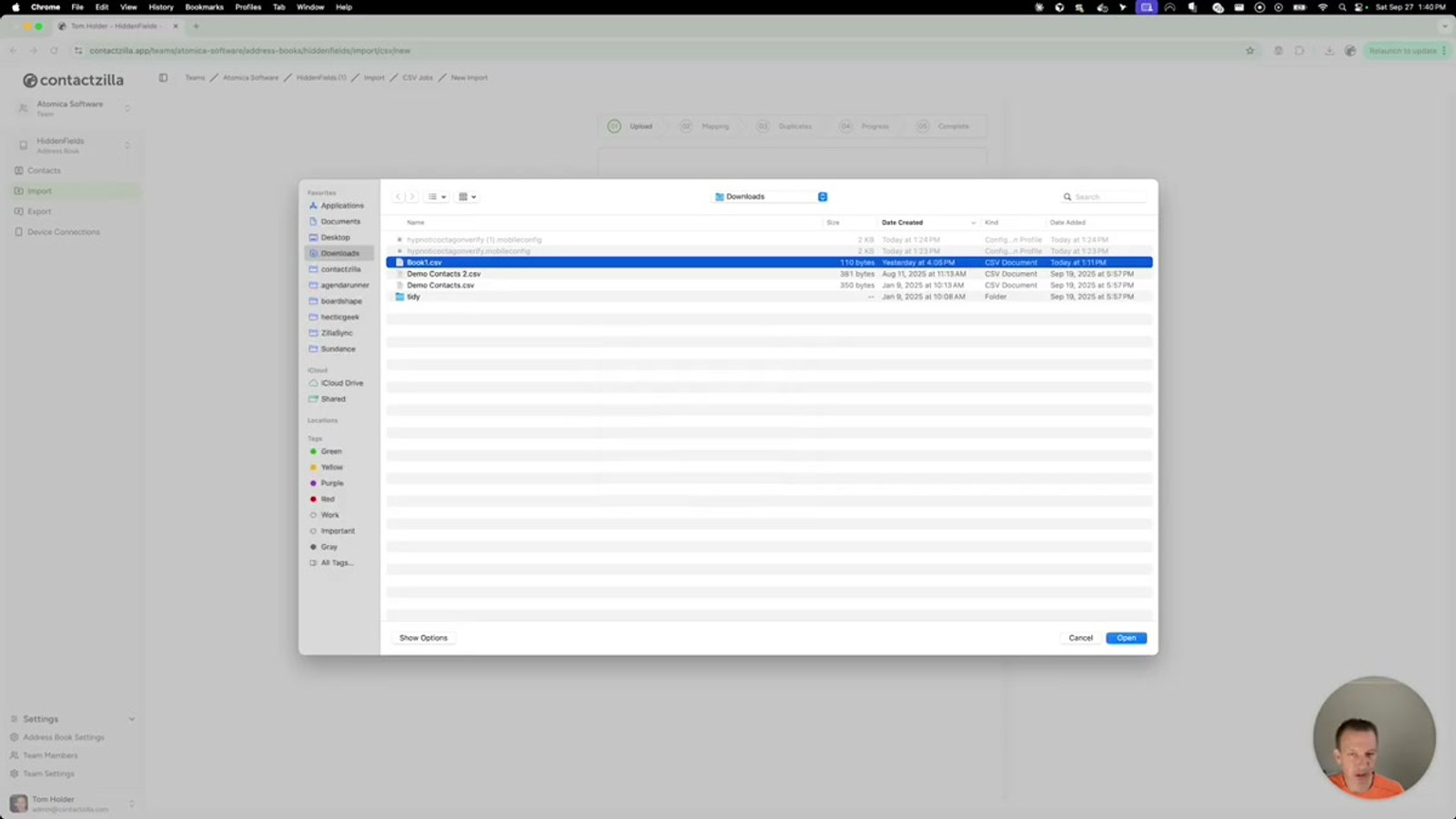 Contact edit form showing the field type dropdown with Hidden Custom and Hidden Custom Unique options