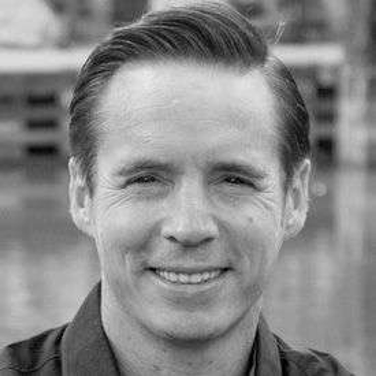 Headshot of Scott Cundill, Business leader with alternative strategies for CRM.