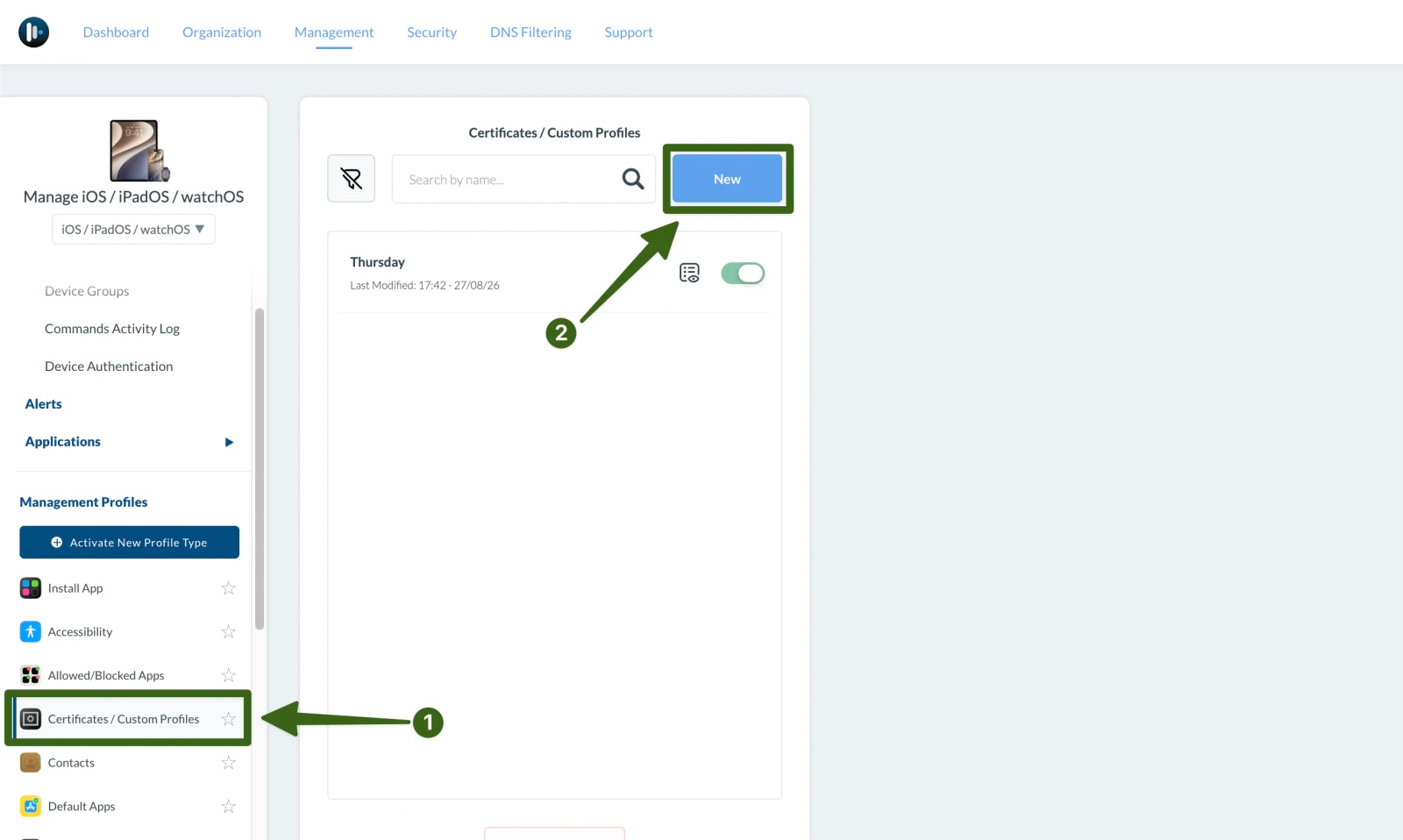 Certificates / Custom Profiles selected in the Mosyle sidebar, with the New button highlighted to create a profile.