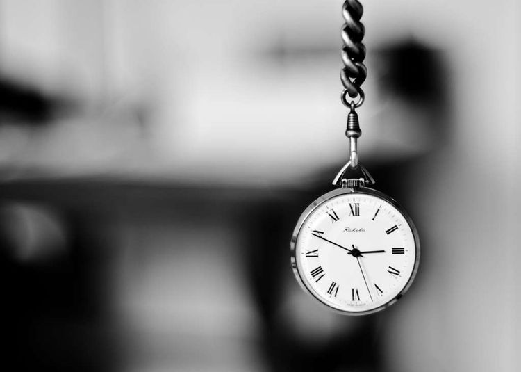 Workplace Hack: Cover the Clocks to Work Quicker on Short Tasks