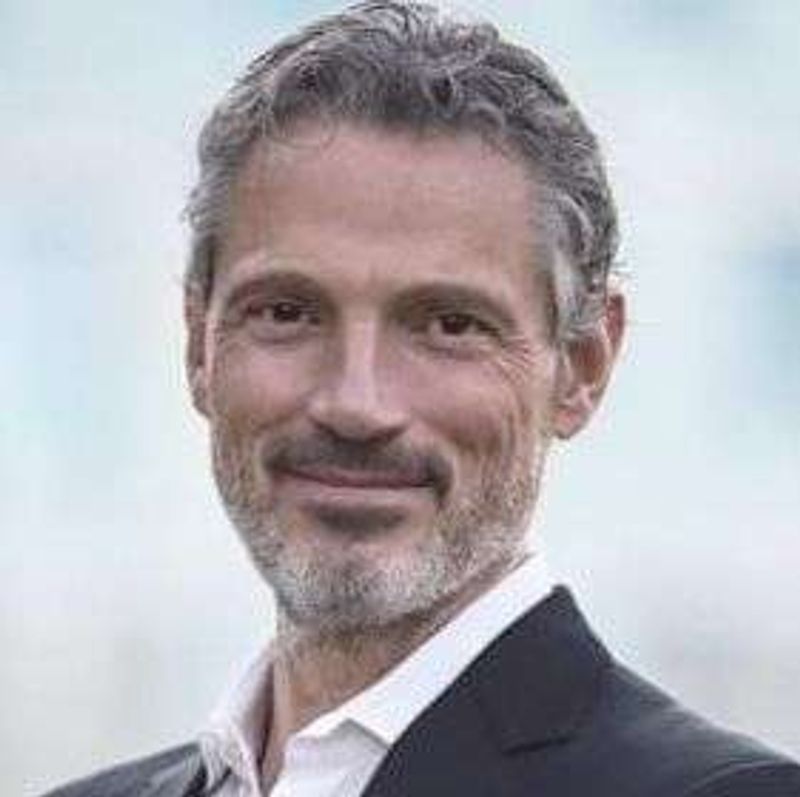 Carl Kirchhoff headshot