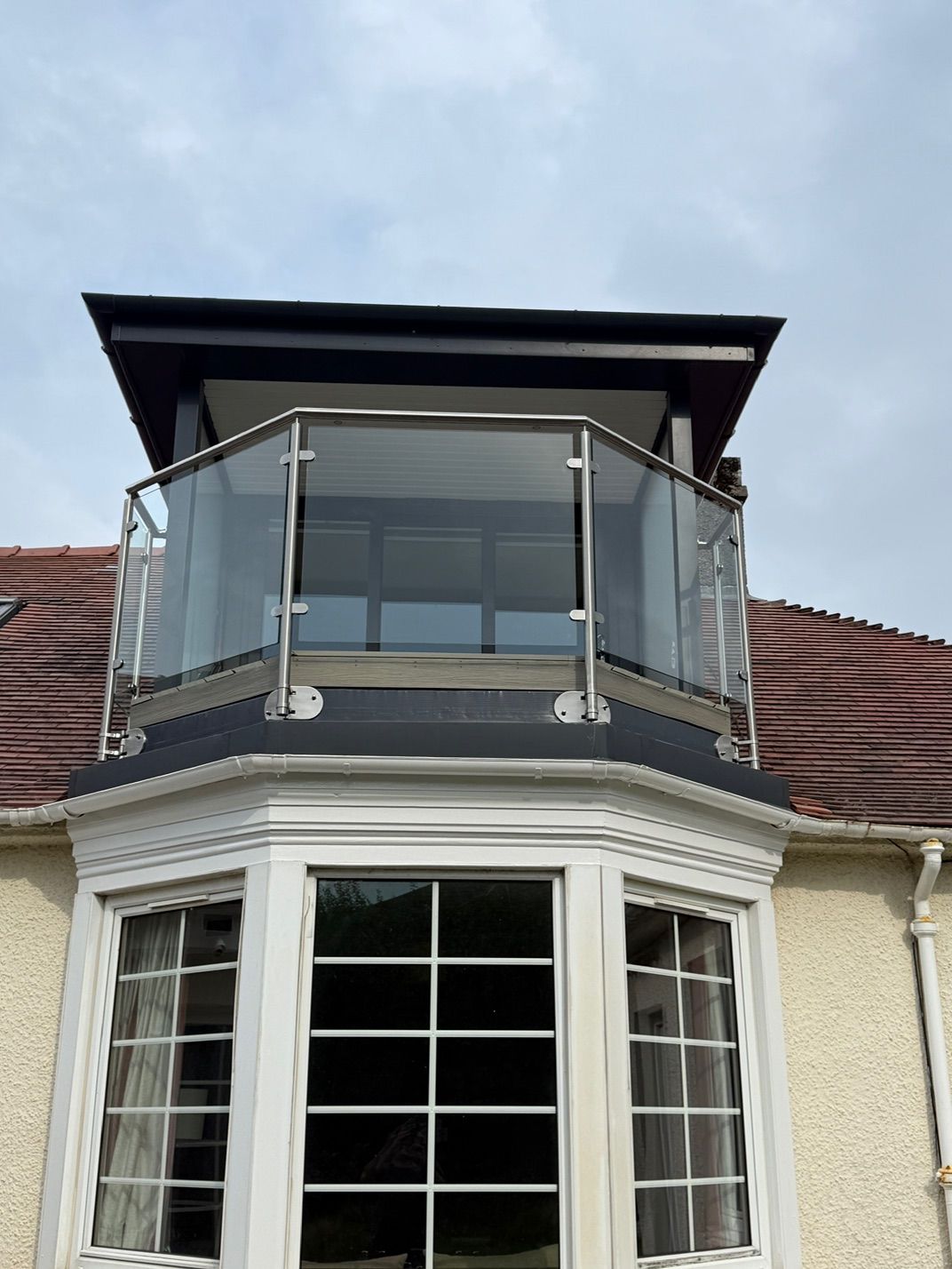 Front view of the completed dormer and glass-fronted balcony at Fernielaw Avenue