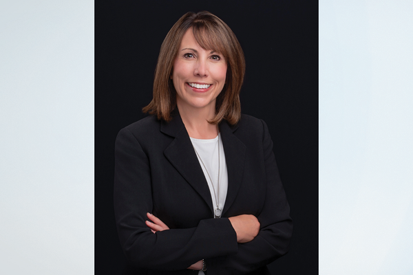 Veteran Banker, Lisa Bryan, Joins ServisFirst Bank Huntsville