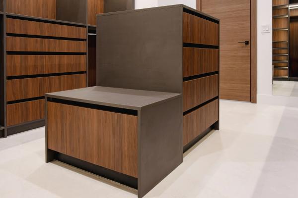 Pinecrest Signature Closet — detail