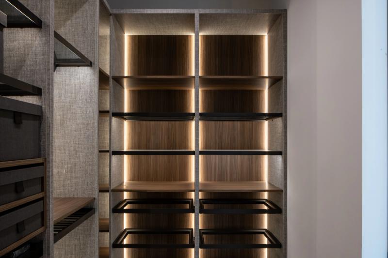 Ludlam Luxury Closet — view 1