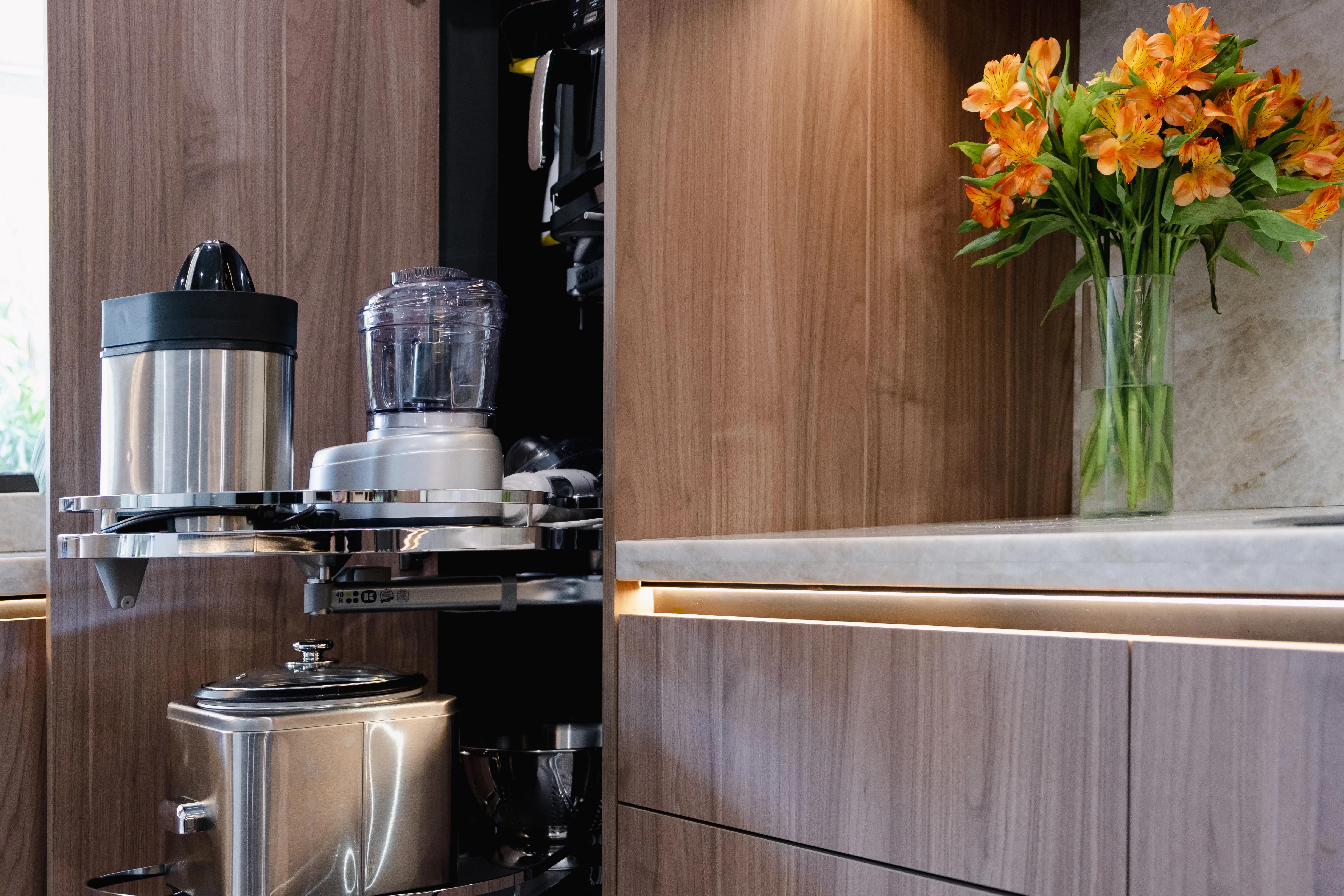 How to Design a Functional Luxury Kitchen: A Complete Guide for 2026