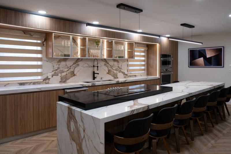 Statement island as the focal point of luxury kitchen design