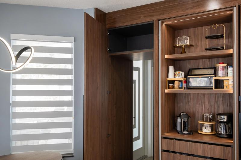 Miramar Timeless Home — view 3