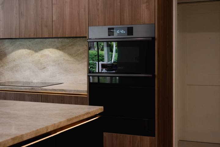 High-End Appliances That Transform a Luxury Kitchen: The Ultimate 2026 Guide