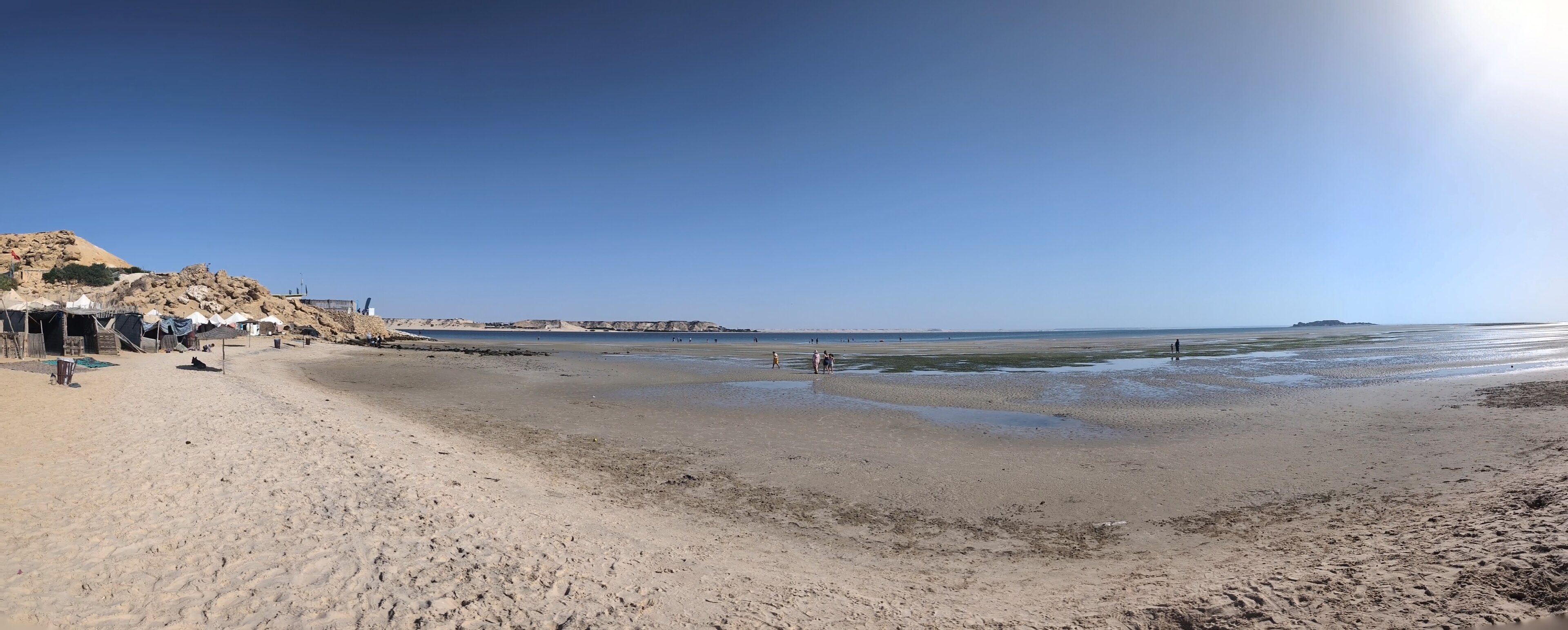 A wide sandy beach on the Dakhla lagoon at low tide