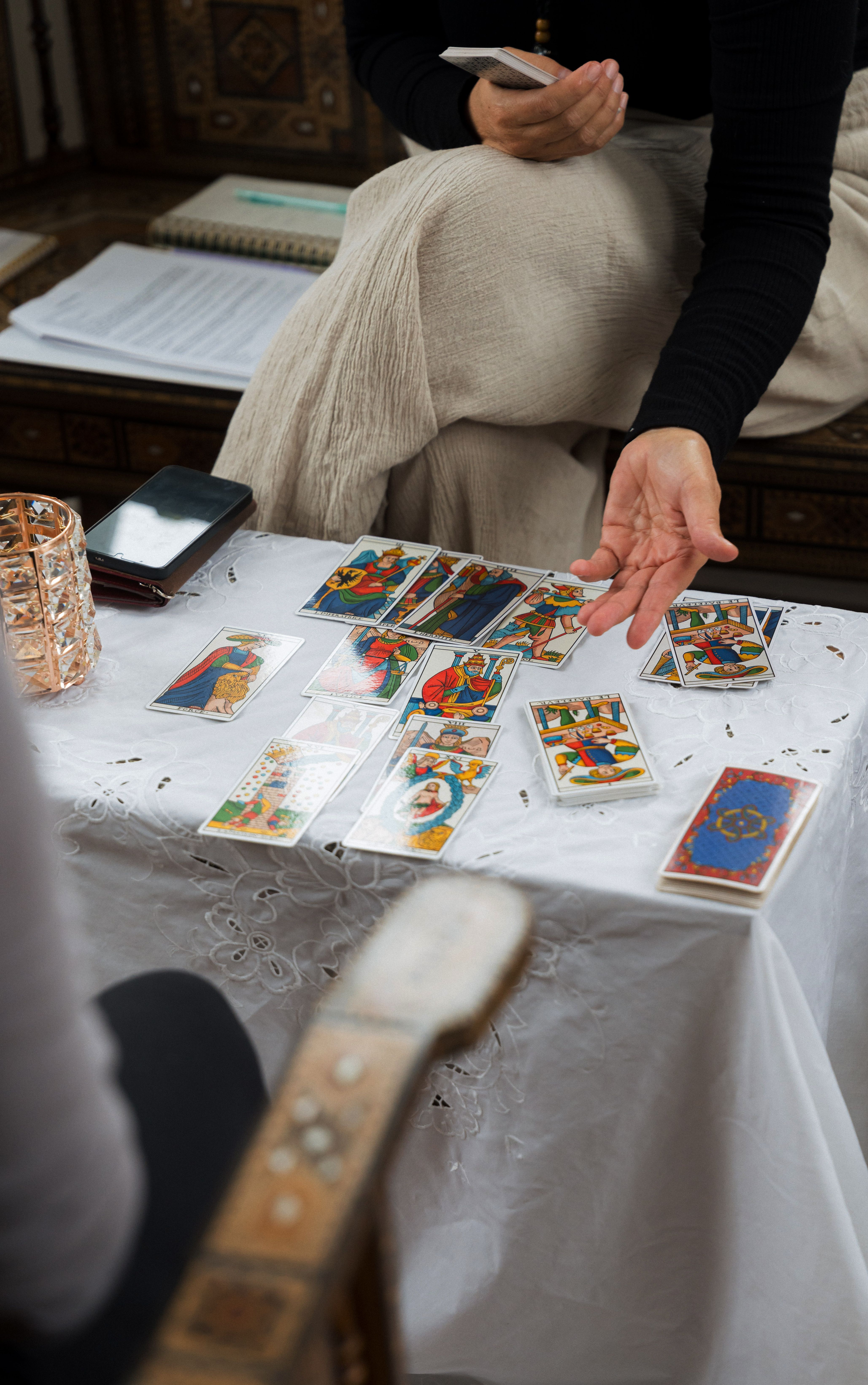 drawing tarot cards