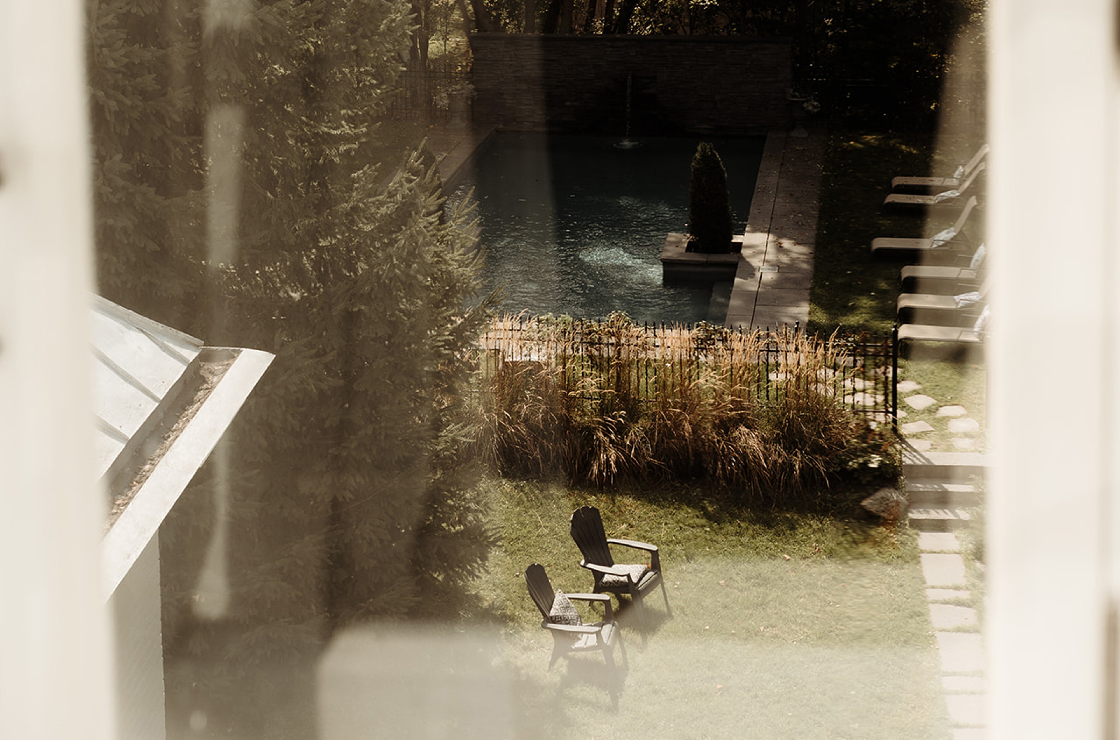 Manoir Maplewood driveway