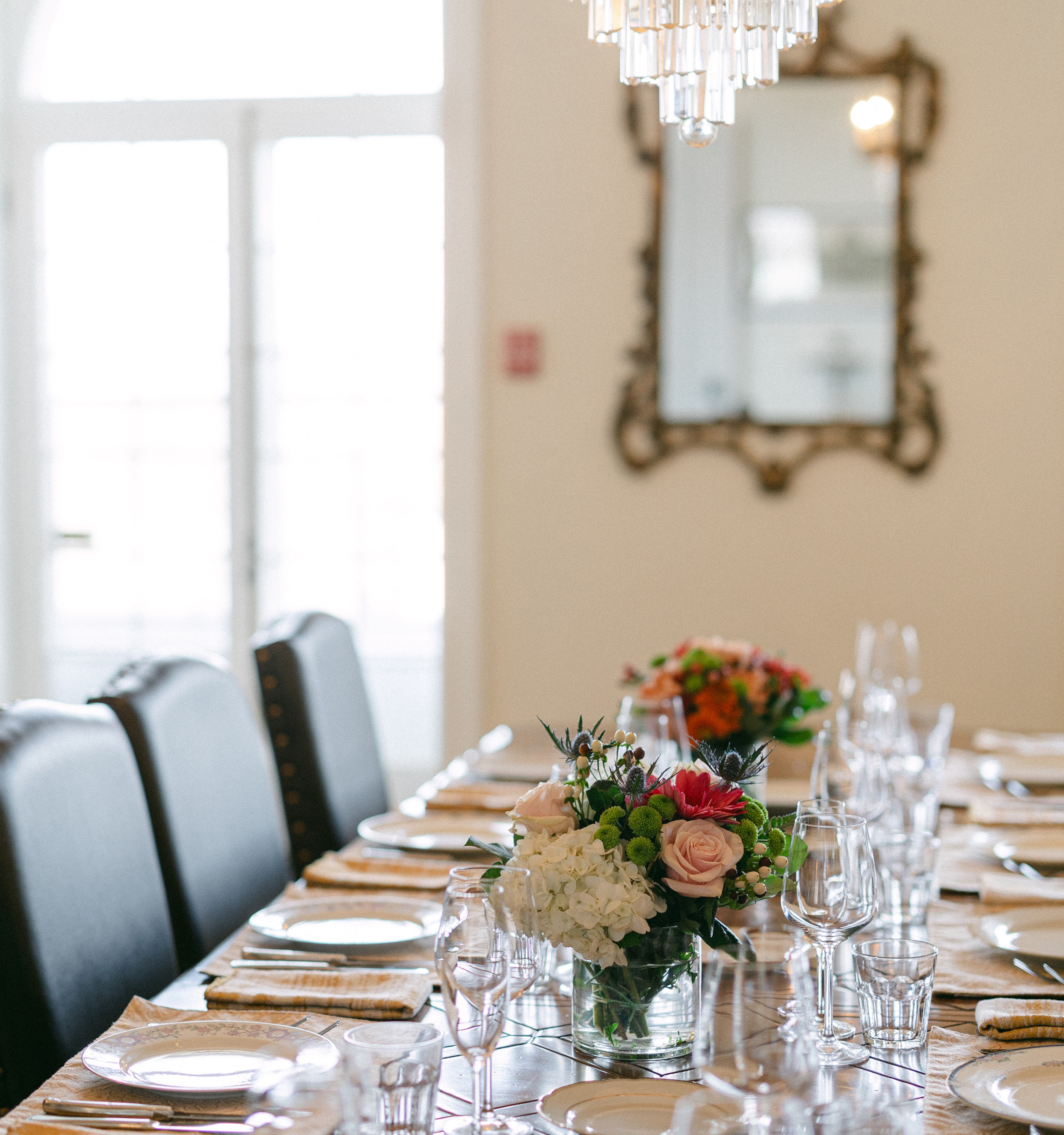 Manoir Davis gathering