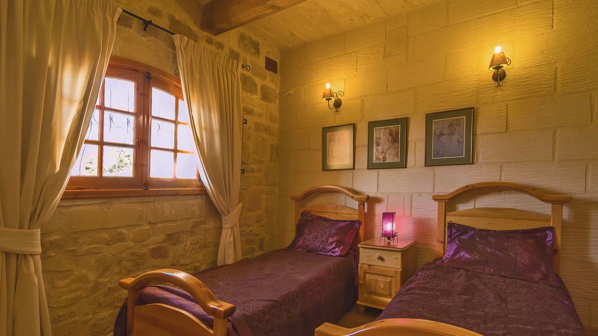 Villa Strawberry Hills gallery image 2