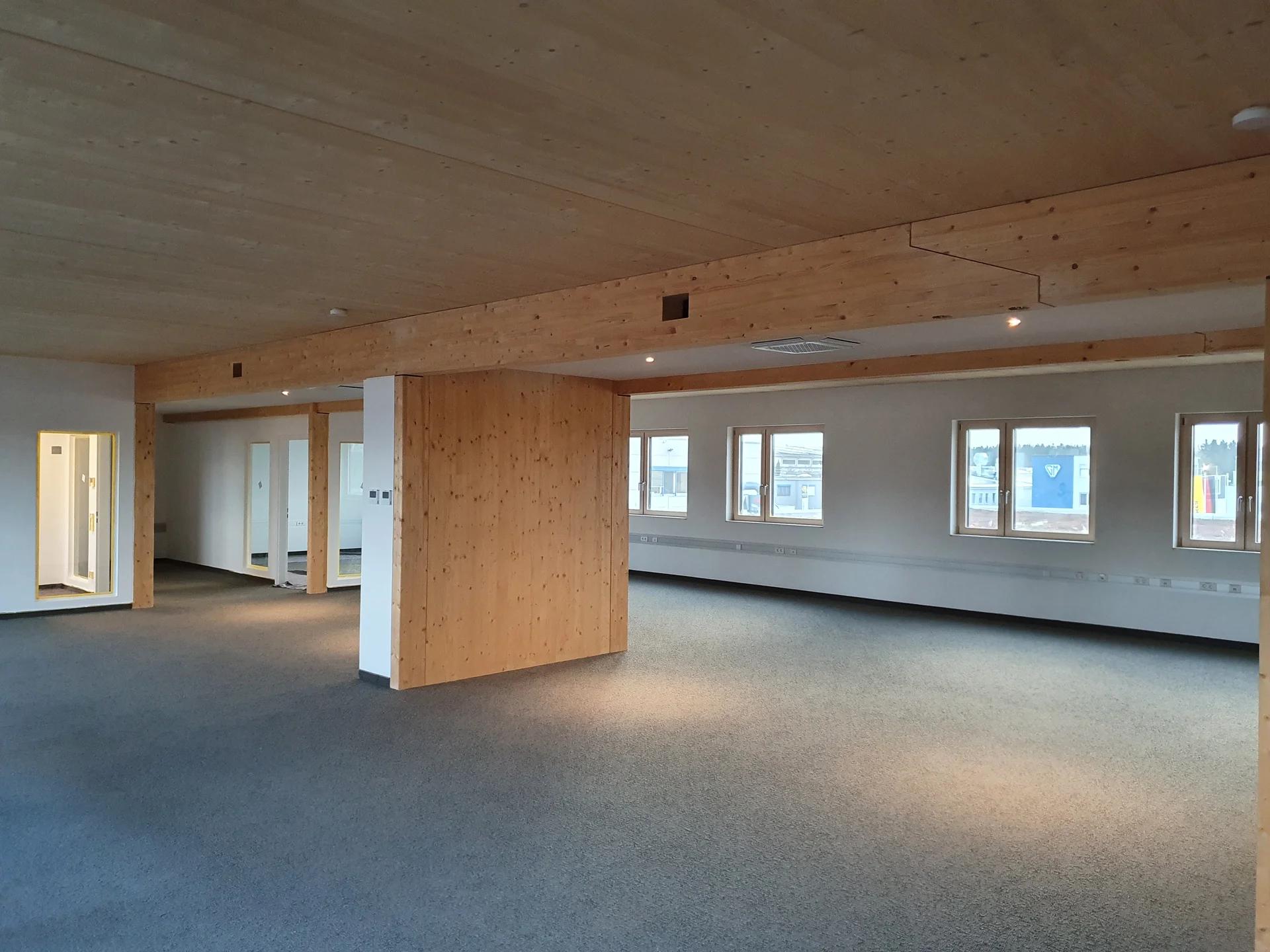 Bürogebäude in München-Freiham in Holzbauweise