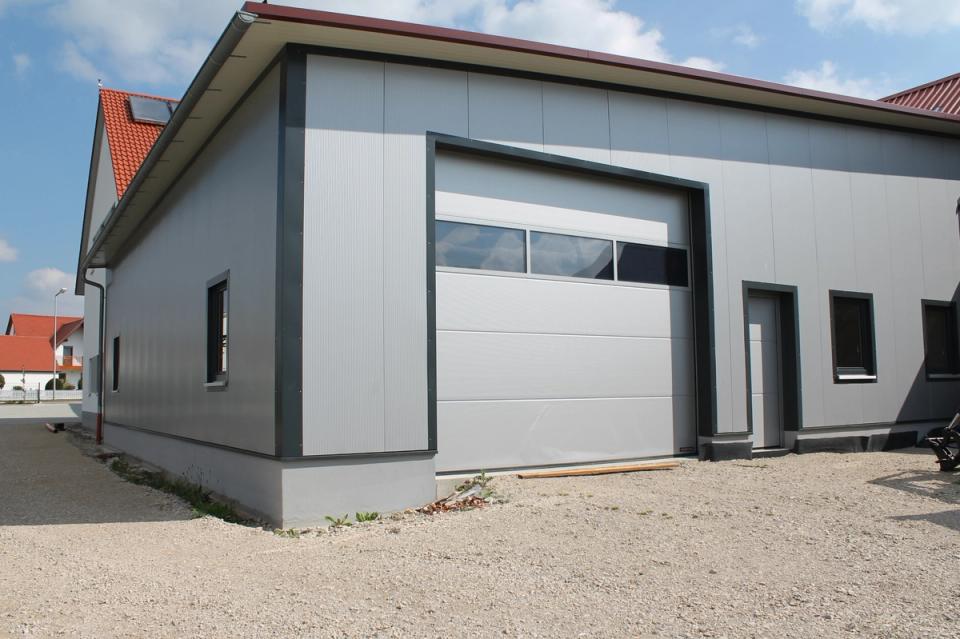 Amerbach Gewerbehalle Außenansicht