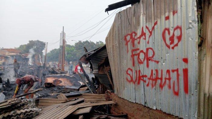 Belasan Rumah Warga Hangus Dilalap Api oleh Ulah Orang Tak Dikenal