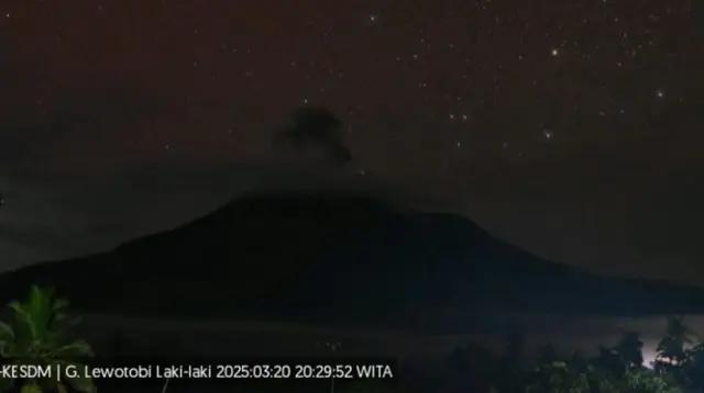 Gunung Lewotobi Laki-Laki Kembali Erupsi