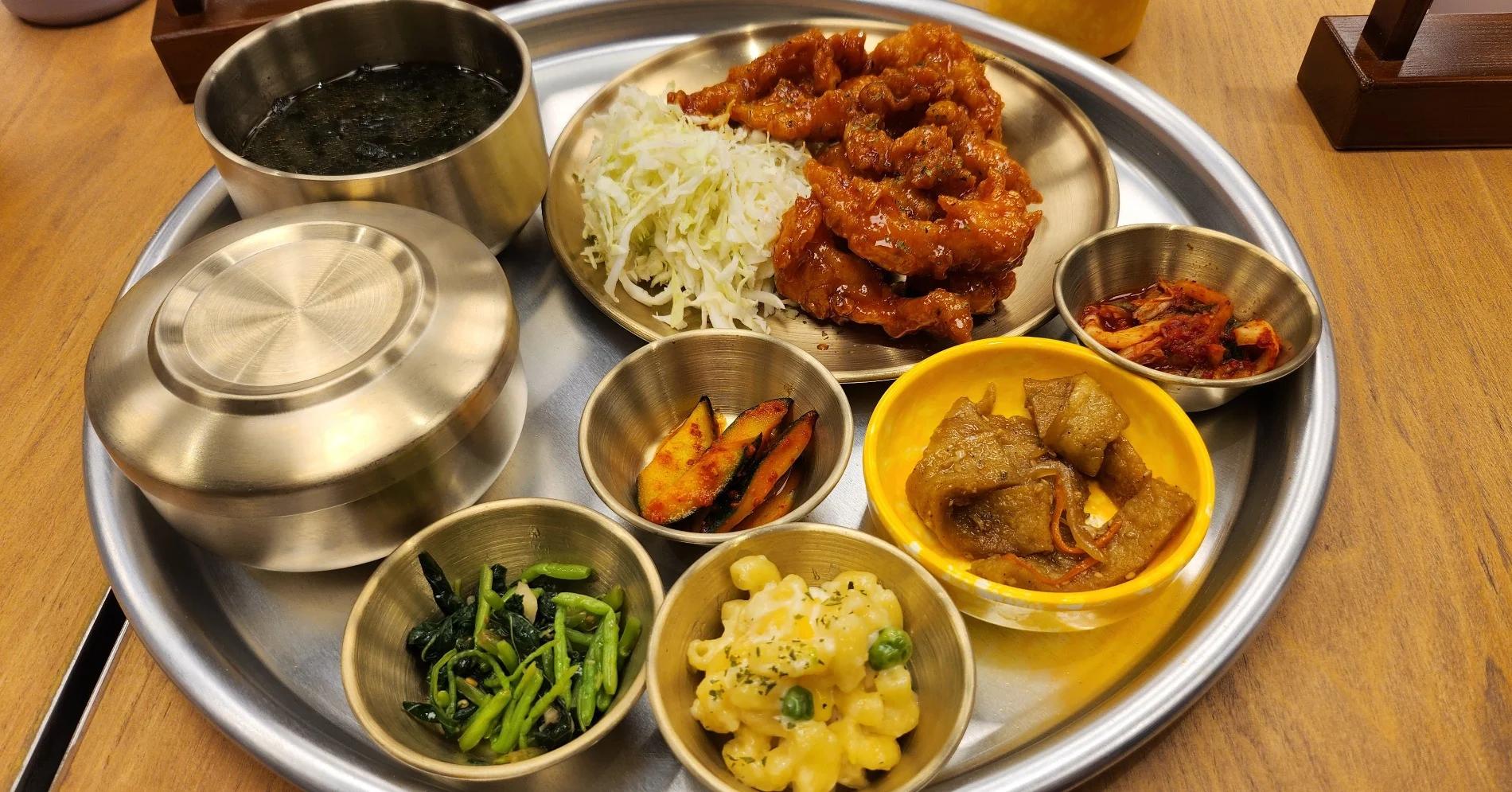Restoran Korea Baru di Jakarta yang Terinspirasi Drakor Reply 1988, Sajikan Kuliner Rumahan dengan Cara Unik