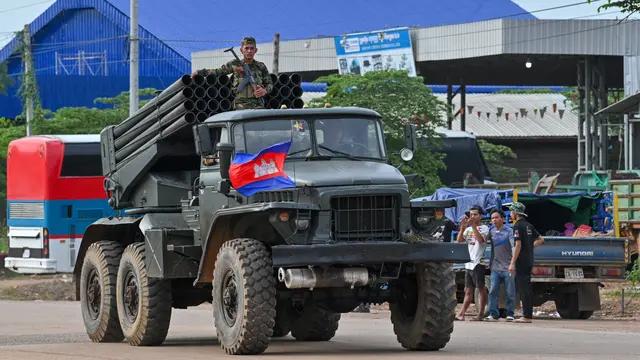 4 Kapal Perang Thailand Bergerak ke Perbatasan Kamboja