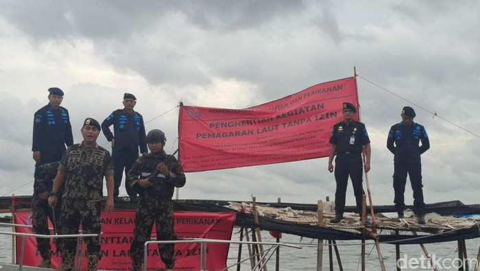 Misteri Segel KKP di Laut Tangerang: Pagar 30 Km Bikin Heboh