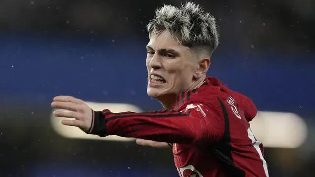 Garnacho Makin Terpojok di Manchester United, Aksinya Pakai Jersey Aston Villa Bikin Petinggi Klub Geram