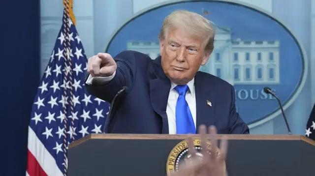 Usulan Trump Tarif 200% Bikin Industri Farmasi AS Guncang: Harga Obat Terancam Naik Gila-gilaan