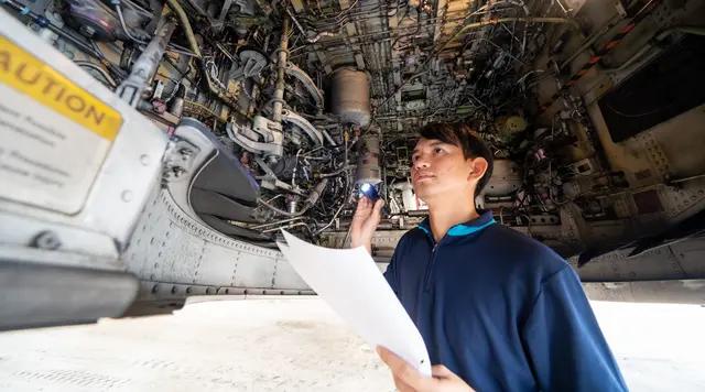 Anak Usaha Garuda Maintenance Buka Lowongan Kerja di Jakarta, Cek Posisi dan Syaratnya!