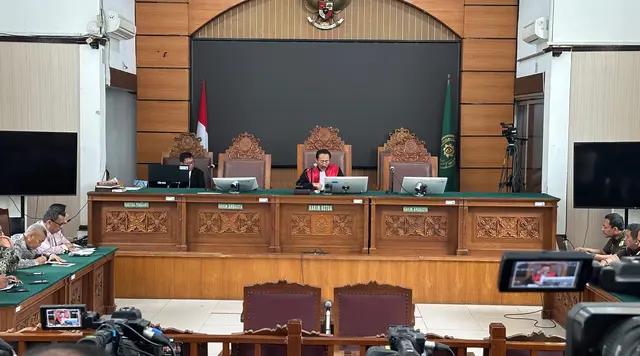 Hakim Tolak Praperadilan Nadiem Makarim, Status Tersangkanya Tetap Sah