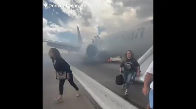 Pesawat American Airlines Terbakar Saat Hendak Lepas Landas di Bandara Denver, 173 Penumpang Selamat