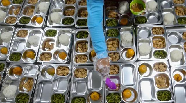 Keracunan Massal Makan Bergizi Gratis yang Belum Juga Usai