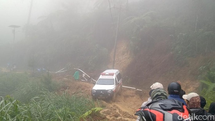 Tragedi Longsor Maut di Pekalongan: 17 Nyawa Melayang