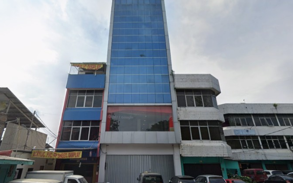 Before-after gedung Terra Drone Kemayoran memperlihatkan kondisi bangunan berubah drastis usai kebakaran