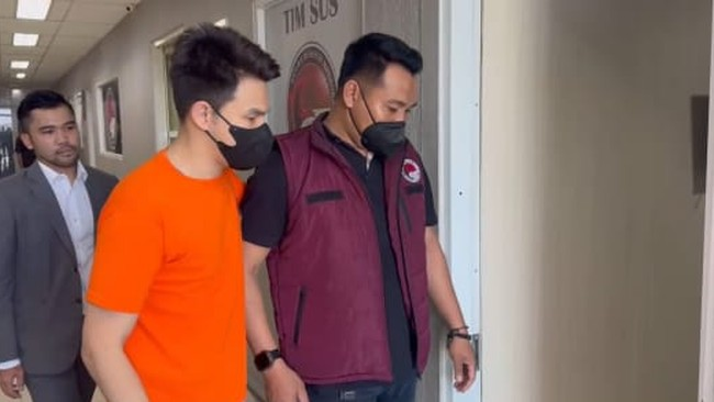 Kasus Vape Obat Keras: Inilah 5 Fakta Jonathan Frizzy Jadi Tersangka
