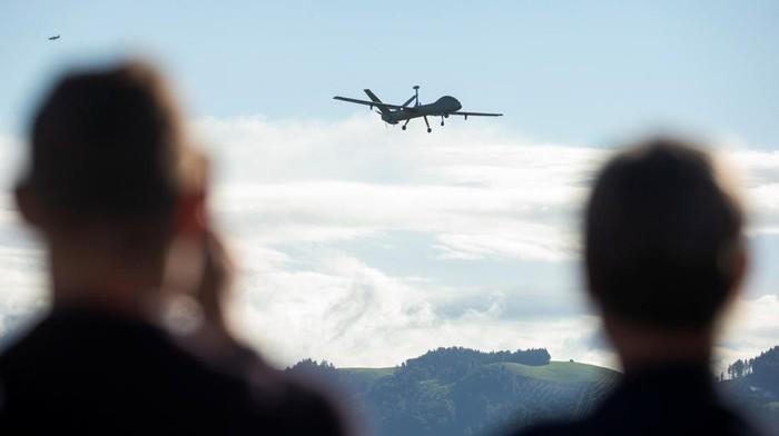 Drone Hermes Ditembak Jatuh di Langit Teheran, Ketegangan Iran–Israel Memanas