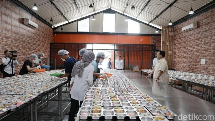 Prabowo Tegaskan Program MBG Jadi Investasi Strategis Bangun Generasi Unggul