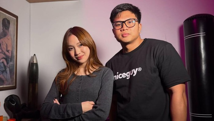 Tampil dengan Gaya Baru, Jule Sampaikan Permintaan Maaf kepada Publik