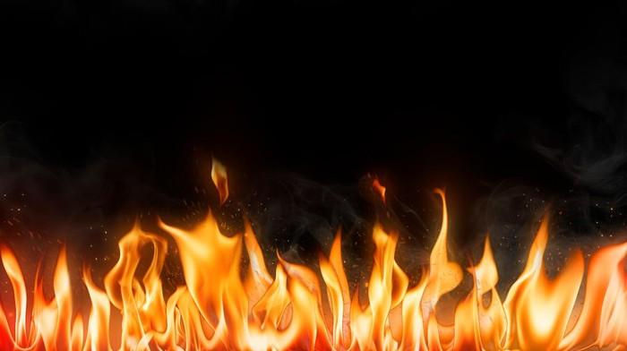 Kebakaran Hebat Terjadi di Area Dekat Bandara Dubai, Dugaan Sementara Terkait Insiden Drone