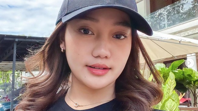 Chandrika Chika Dipolisikan Karena Dugaan Penganiayaan: Apa yang Terjadi?"