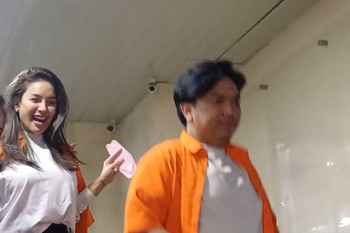 Uang Rp 2 Miliar dari Reza Gladys Dipakai Mail Asisten Nikita Mirzani Beli Mobil