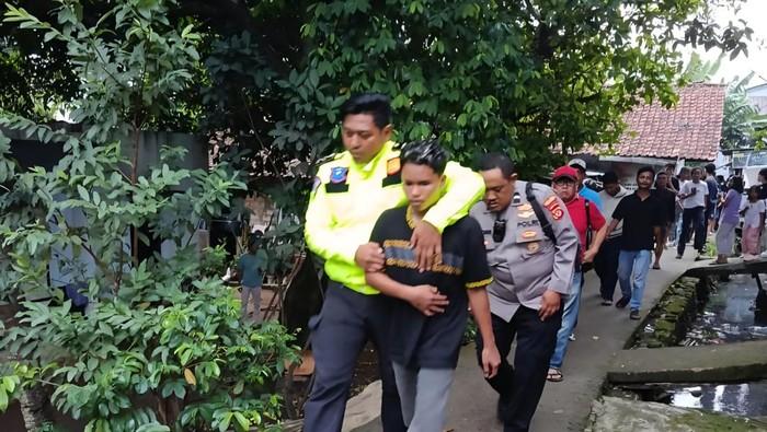 Polisi Tangkap 3 Pengedar Obat Keras di Bogor, Ratusan Tramadol dan Eximer Disita