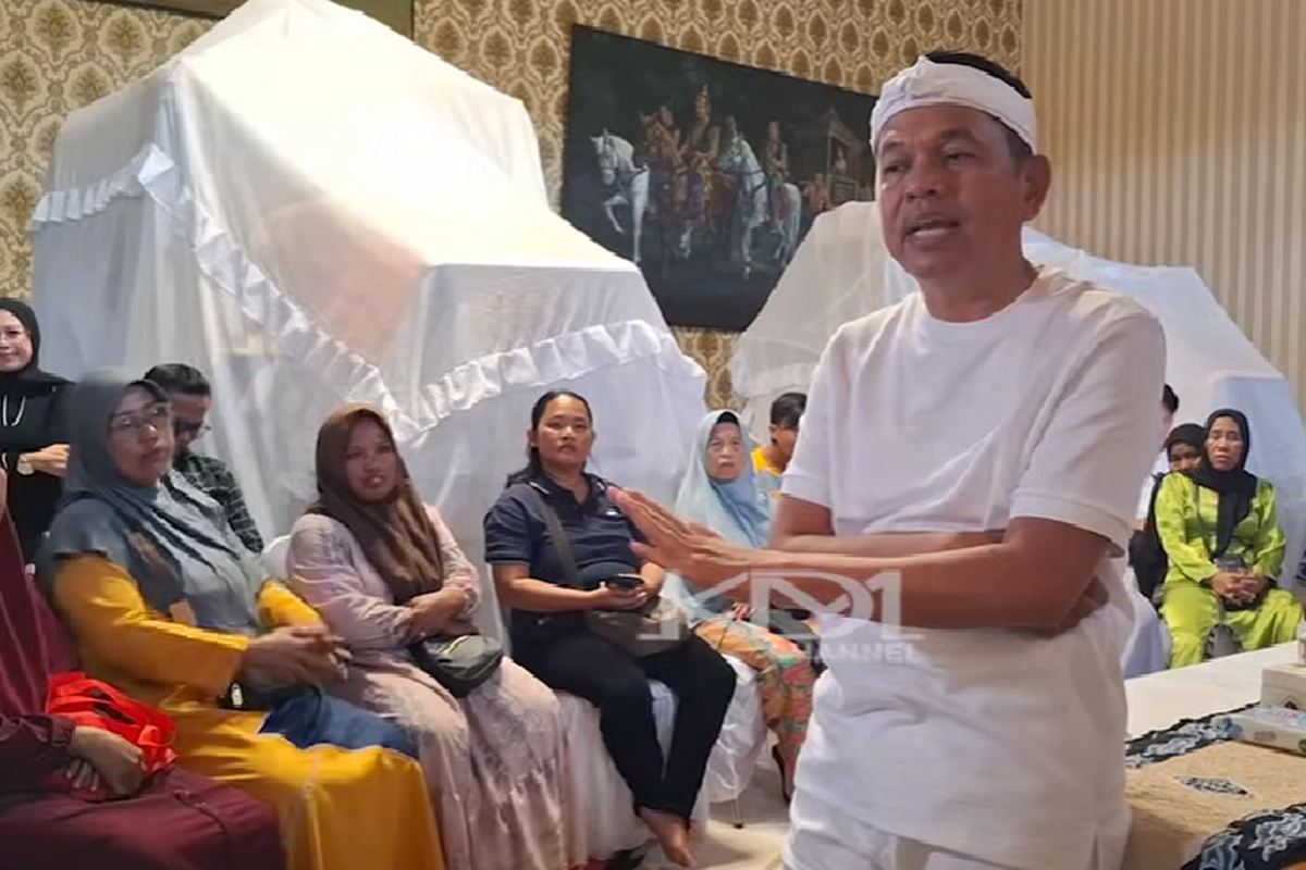 Debat Dedi Mulyadi dan Remaja: Kontroversi Larangan Wisuda & Penggusuran Bantaran