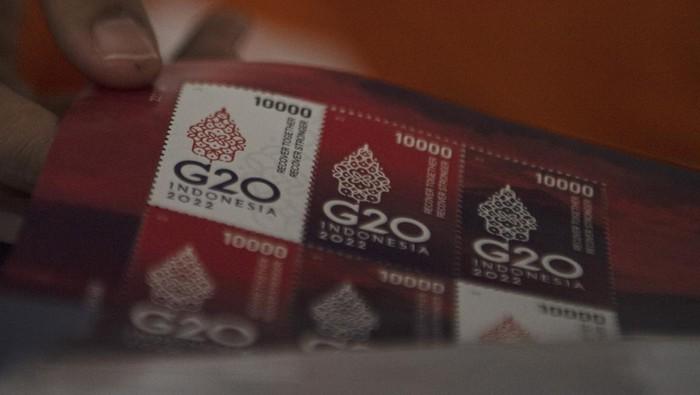 Prangko vs Meterai: Memahami Perbedaan Fungsi dan Kegunaannya