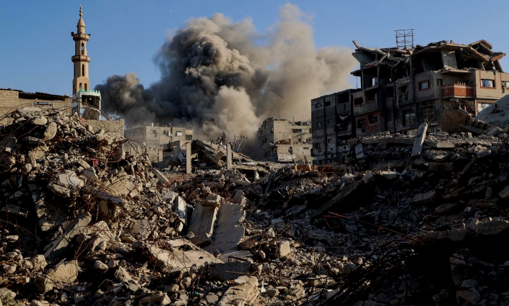 Bom Israel Hantam Gaza, Puluhan Tewas dan Rumah Sakit Rusak Parah