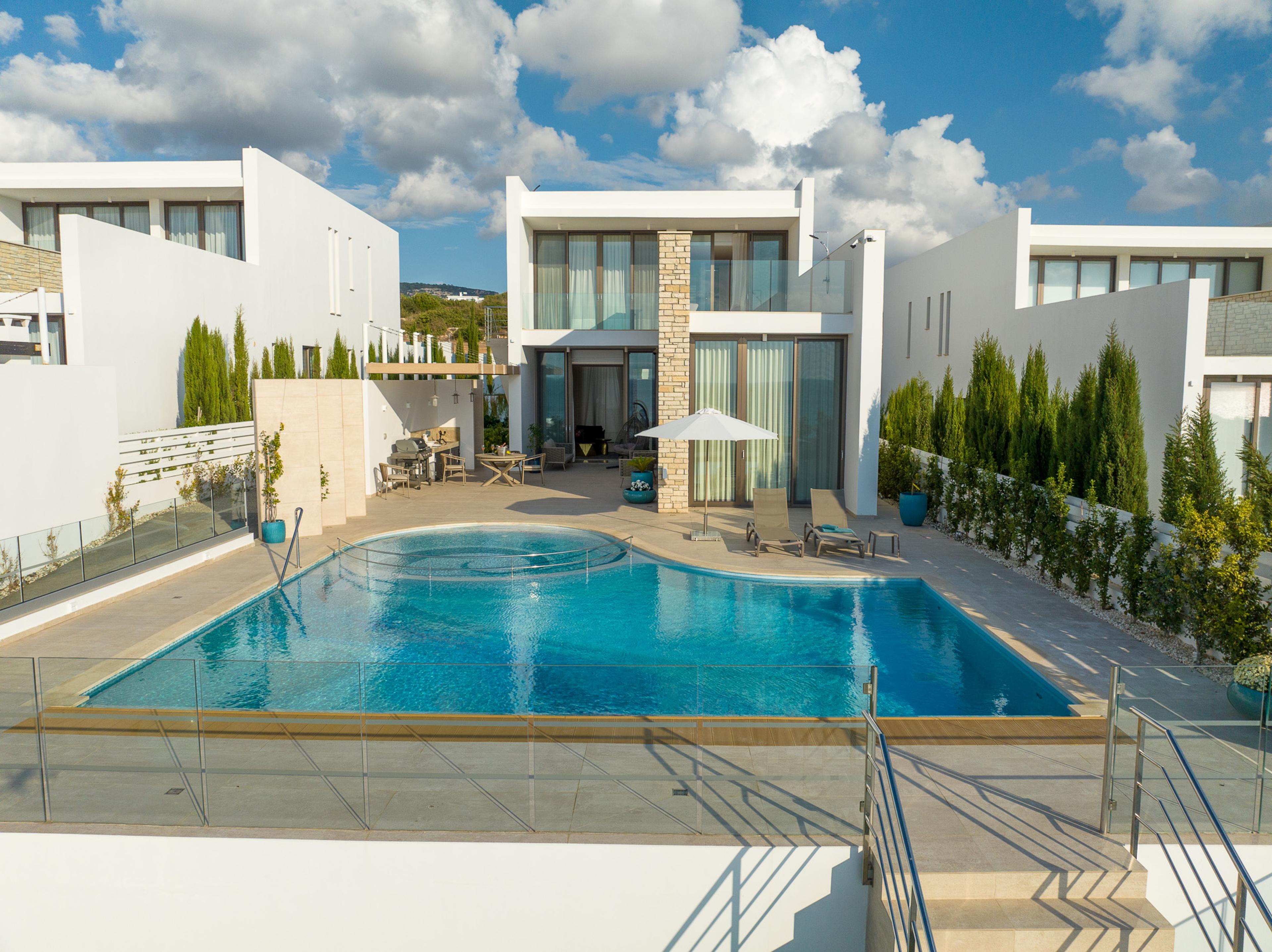 Modern house with swimming pool for sale in Paphos, Cyprus – investment properties 2025