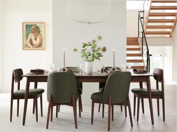 extend the invite serif dining table